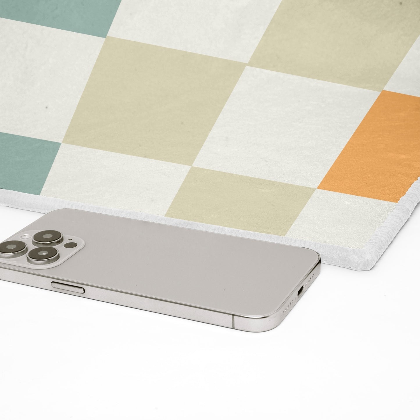 Modern Geometric Rug - Kim’s Signature Beauty & Accessories