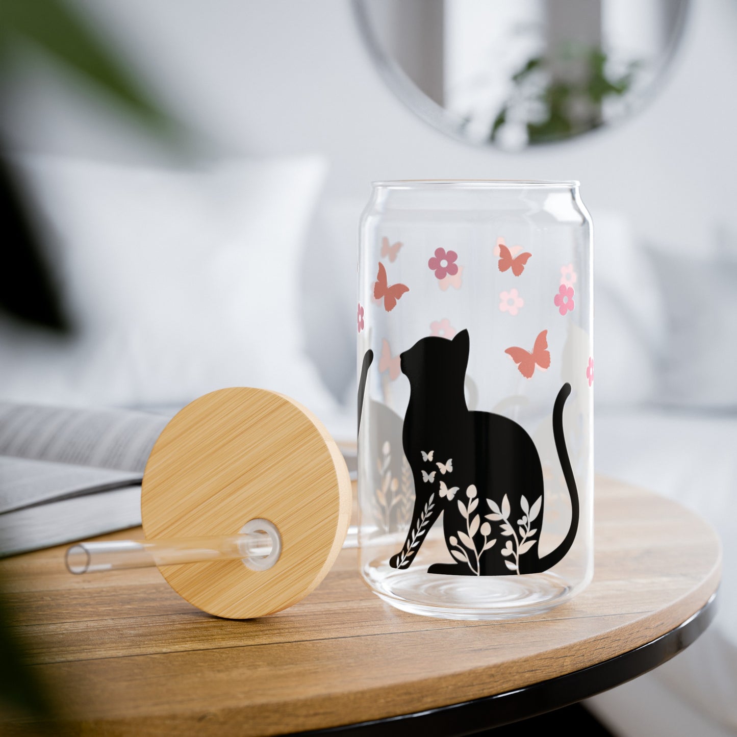 Cat Lover Sipper Glass - Kim’s Signature Beauty & Accessories (Store description)