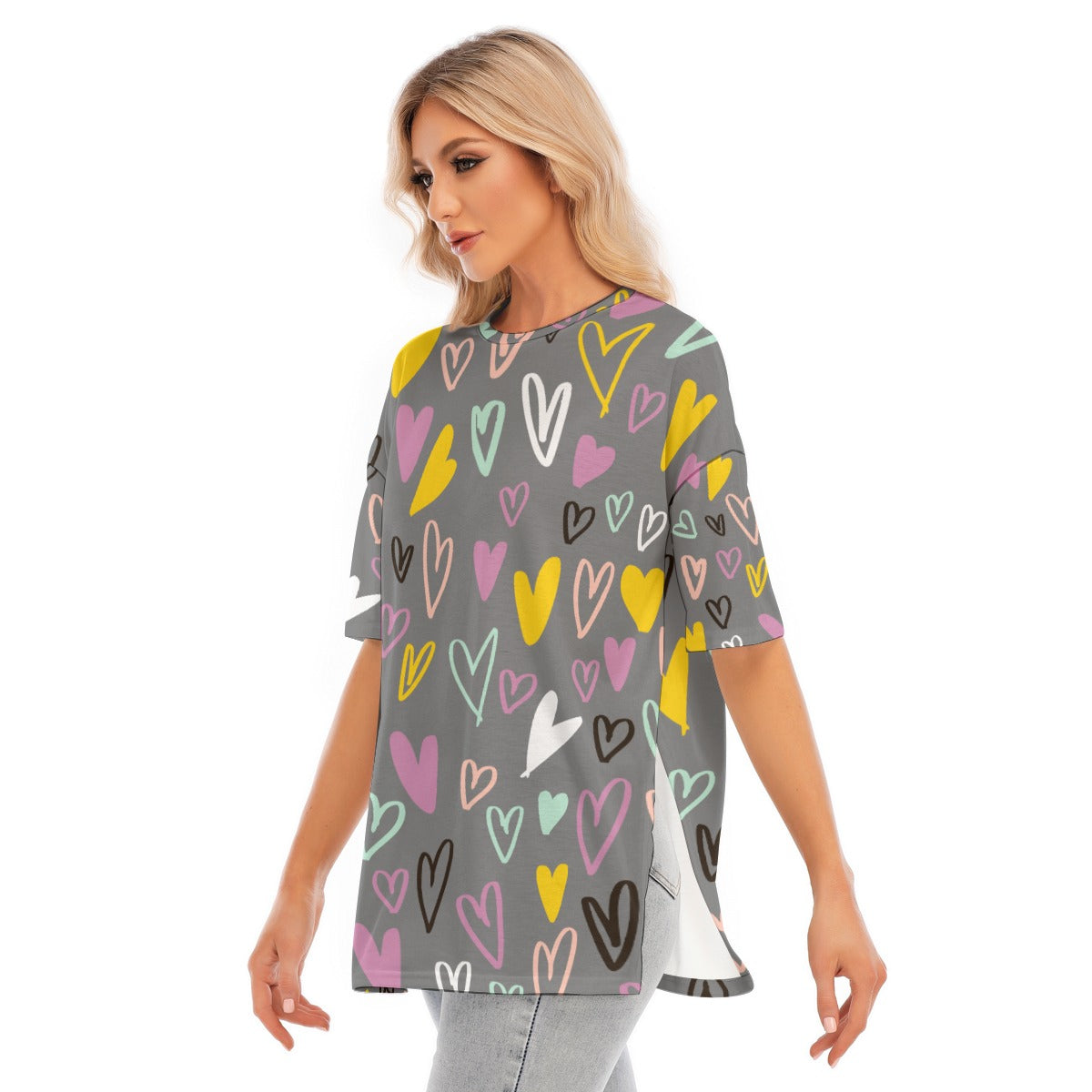 Heart Graphic | Shirt With Hem Split - Kim’s Signature Beauty & Accessories (Store description)