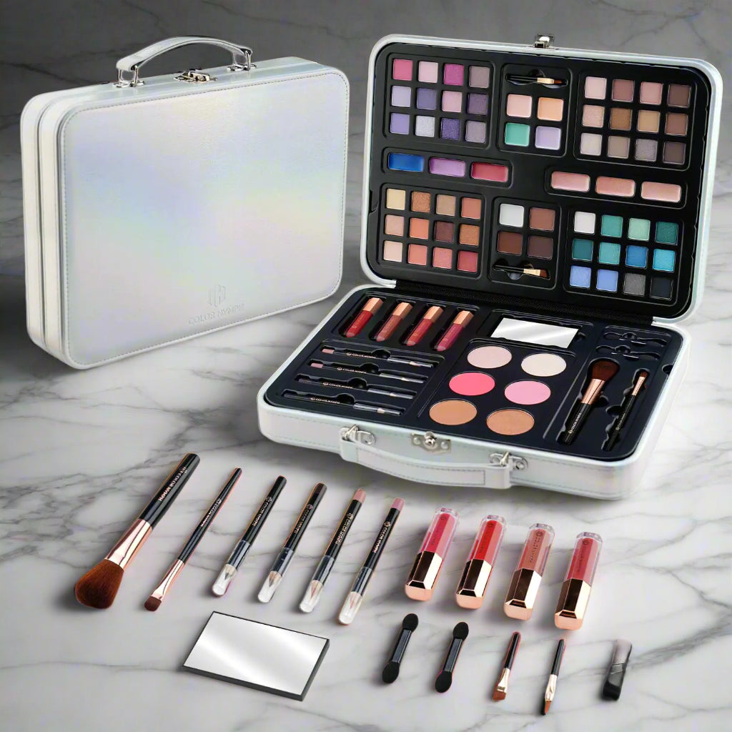 All-in-One Beauty Makeup Set & Gorgeous Case - Kim’s Signature Beauty & Accessories