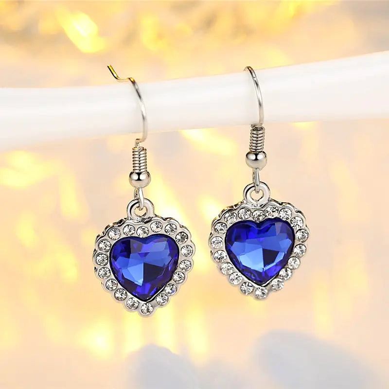 Titanic Heart of Ocean - Kim’s Signature Beauty & Accessories (Store description)