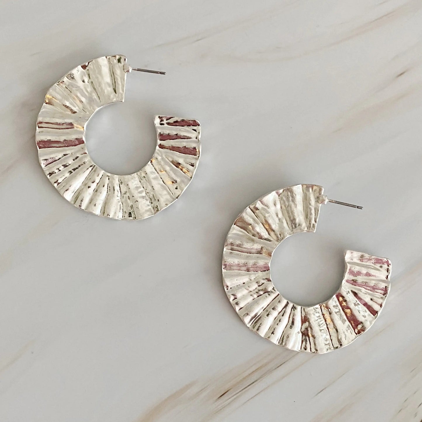 Crinkled Art Hoop Earrings - Kim’s Signature Beauty & Accessories