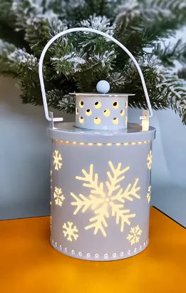 Electronic Candles Nordic Style - Kim’s Signature Beauty & Accessories (Store description)
