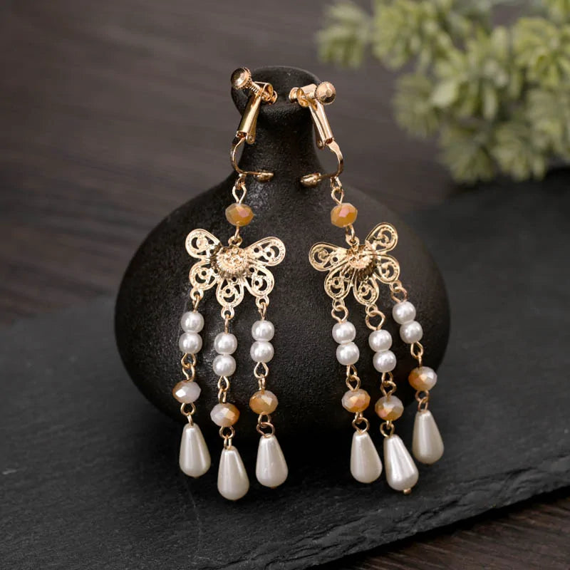 Wedding Jewelry Set - Kim’s Signature Beauty & Accessories (Store description)