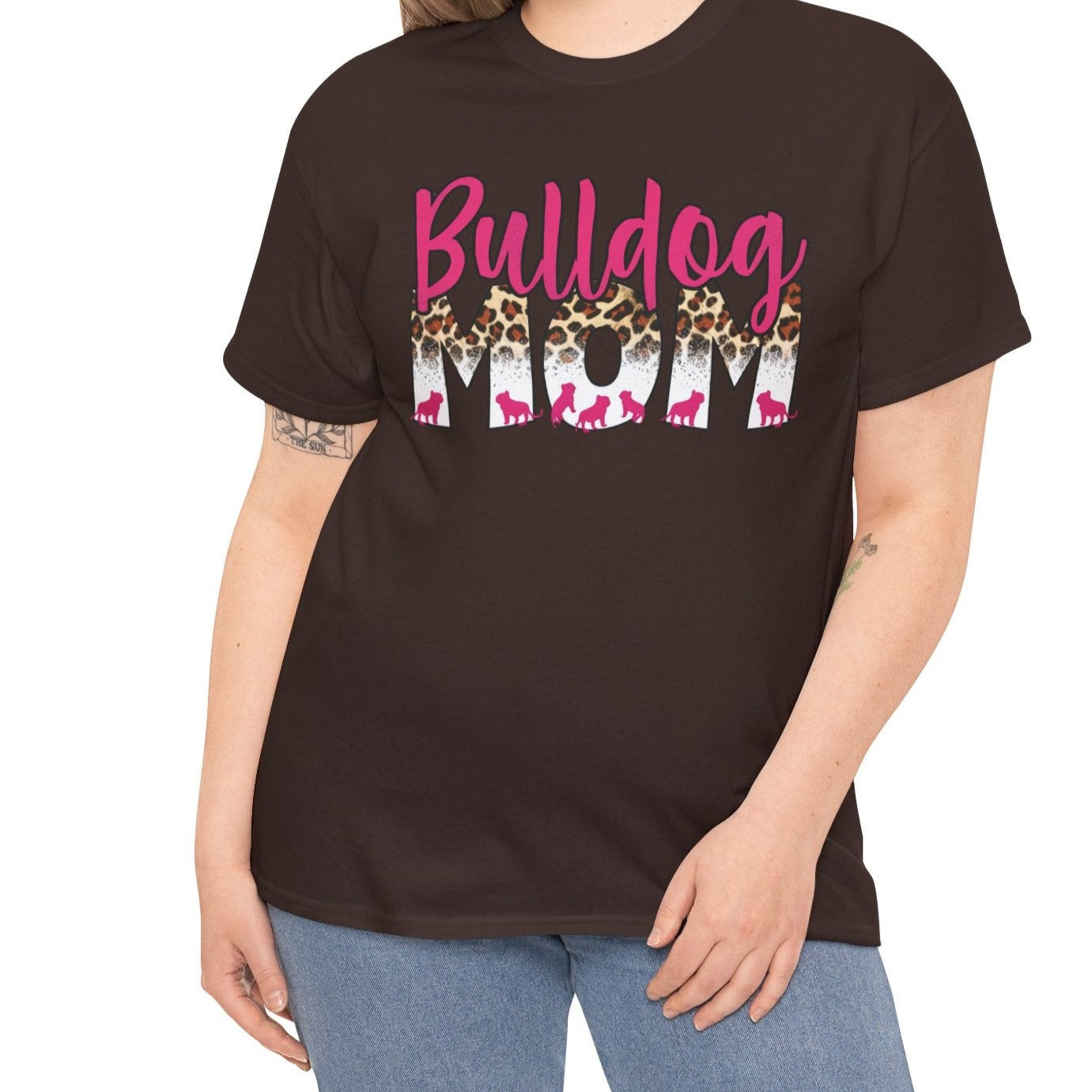 Bulldog Mom |  Cotton Tee - Kim’s Signature Beauty & Accessories    