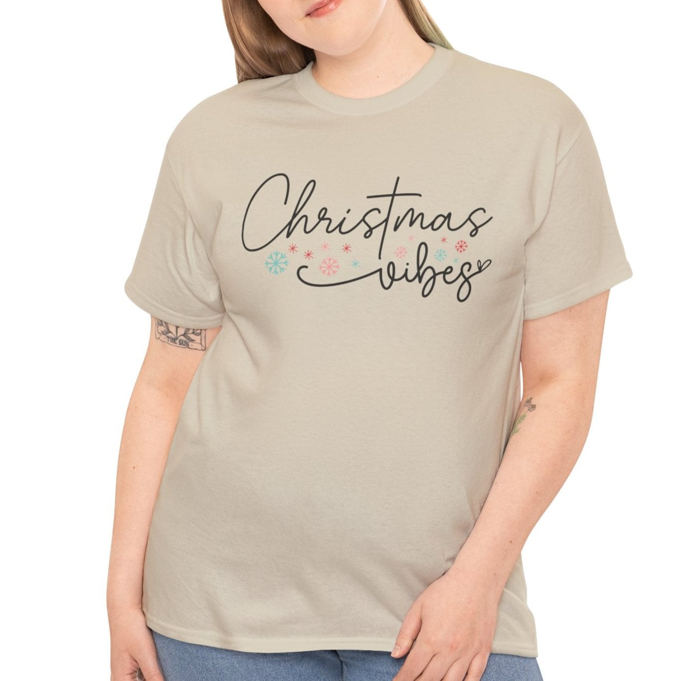 Christmas Vibes Tee - Kim’s Signature Beauty & Accessories    
