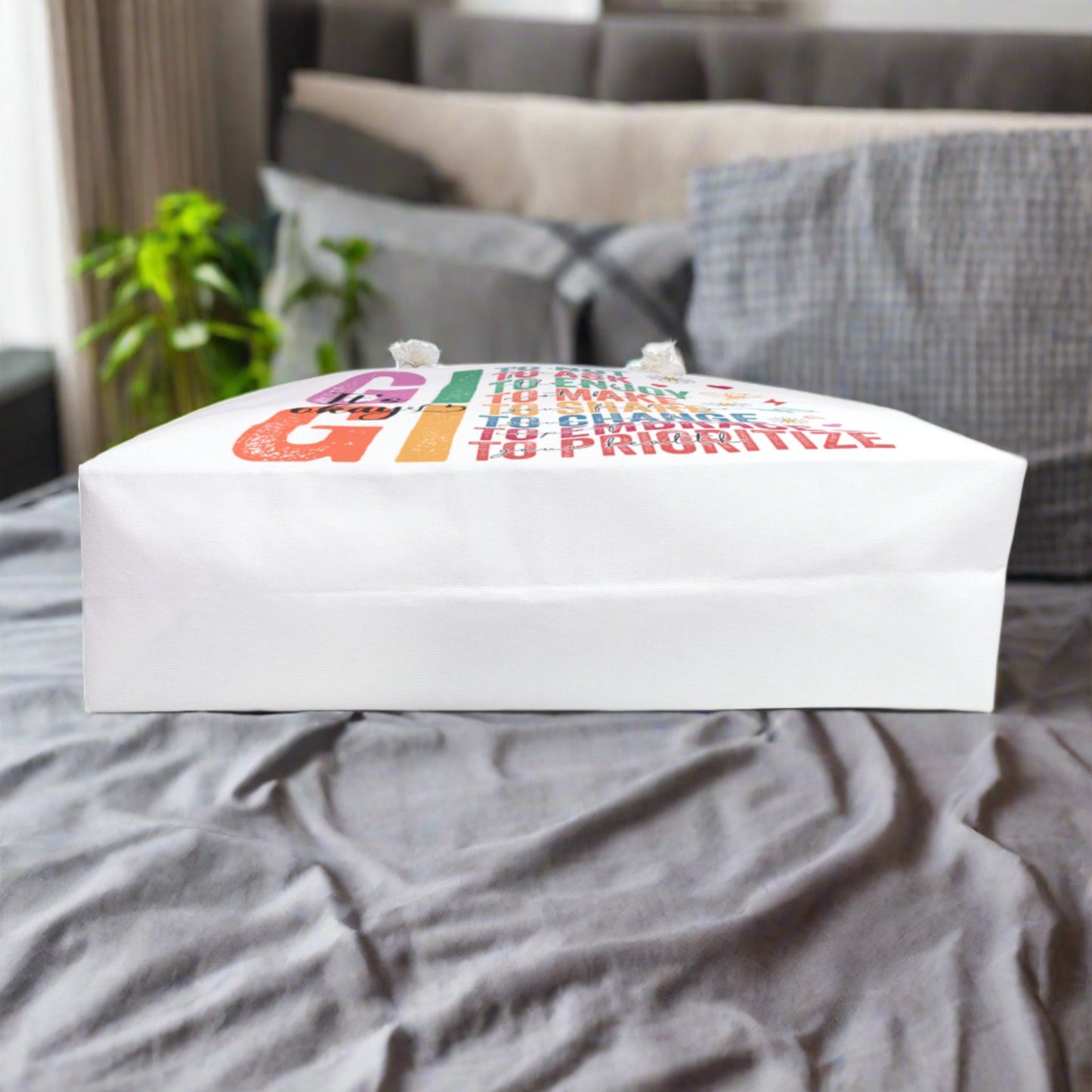 Gigi Weekender Bag - Kim’s Signature Beauty & Accessories    