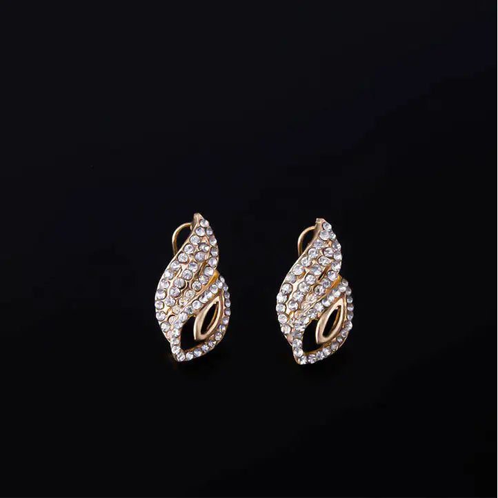 Gold Indian Bridal Jewelry | 10 Sets - Kim’s Signature Beauty & Accessories    