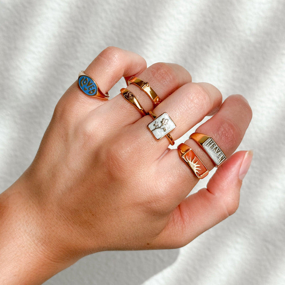 Heaven Rectangular Signet Ring - Kim’s Signature Beauty & Accessories