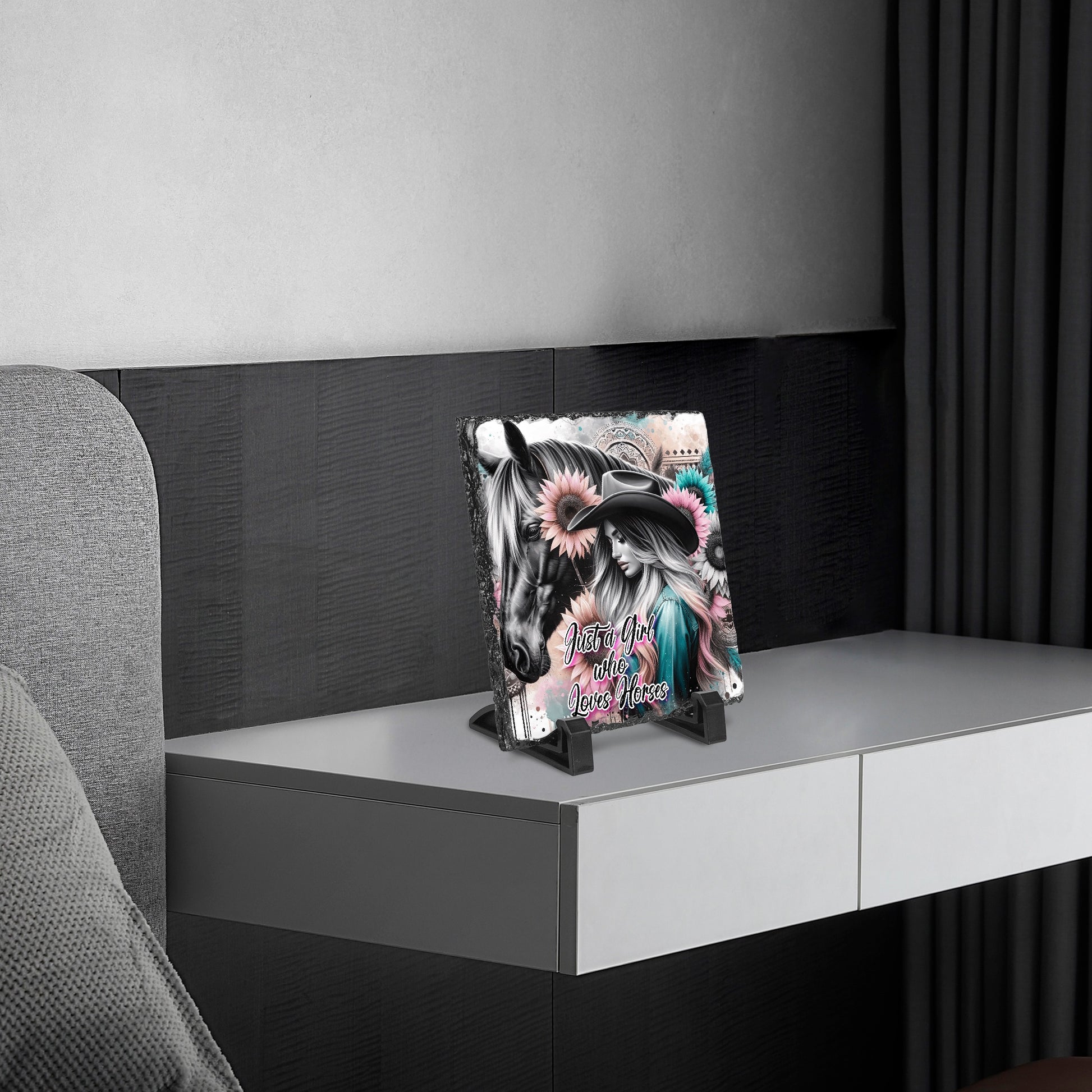 Kim’s Signature Beauty & Accessories 