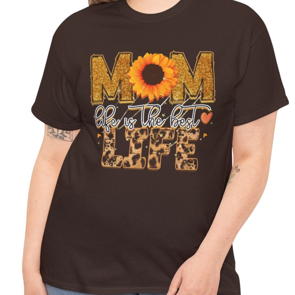 Mom Life is the Best Life Tee - Kim’s Signature Beauty & Accessories    