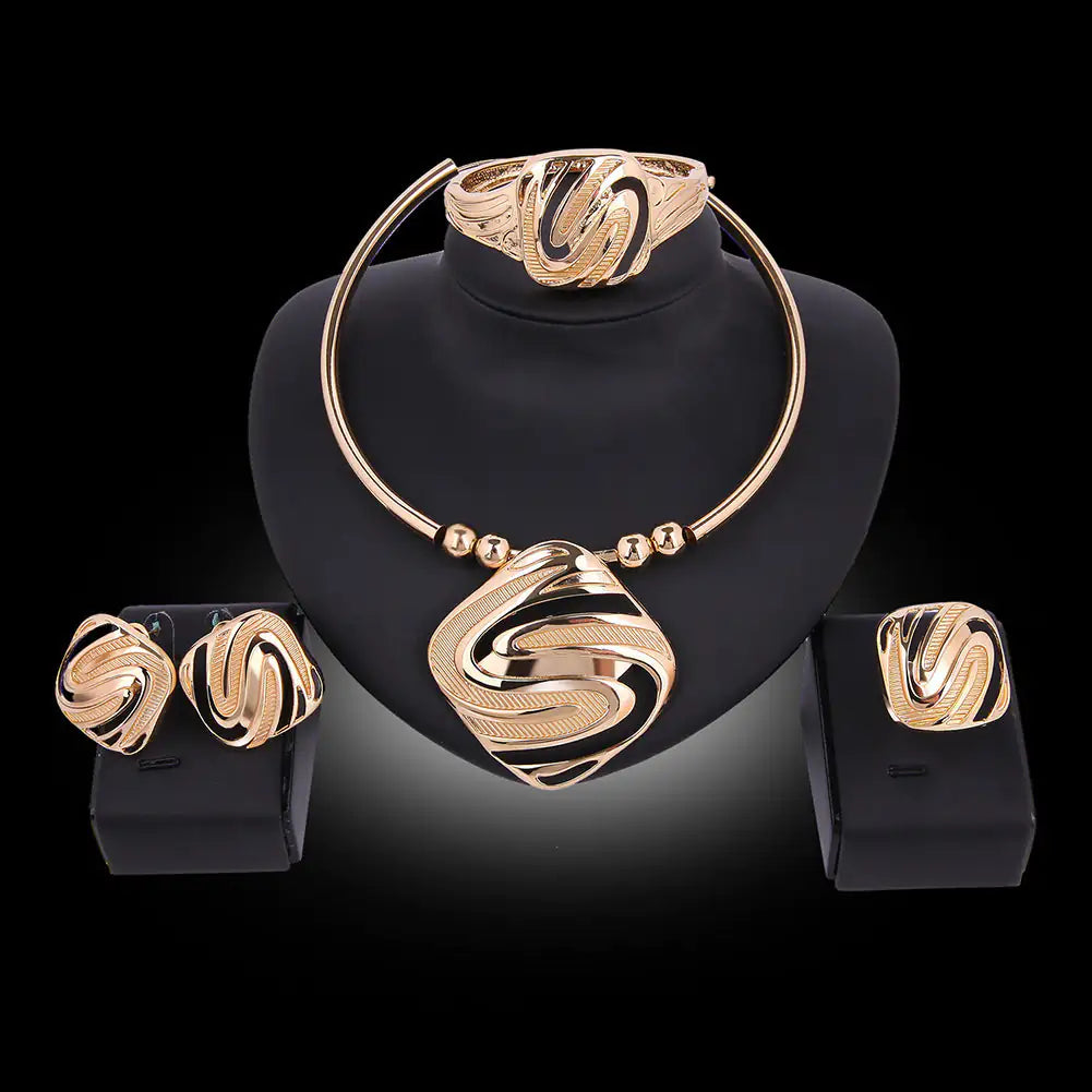 Gold Indian Bridal Jewelry | 10 Sets - Kim’s Signature Beauty & Accessories    (Store description)