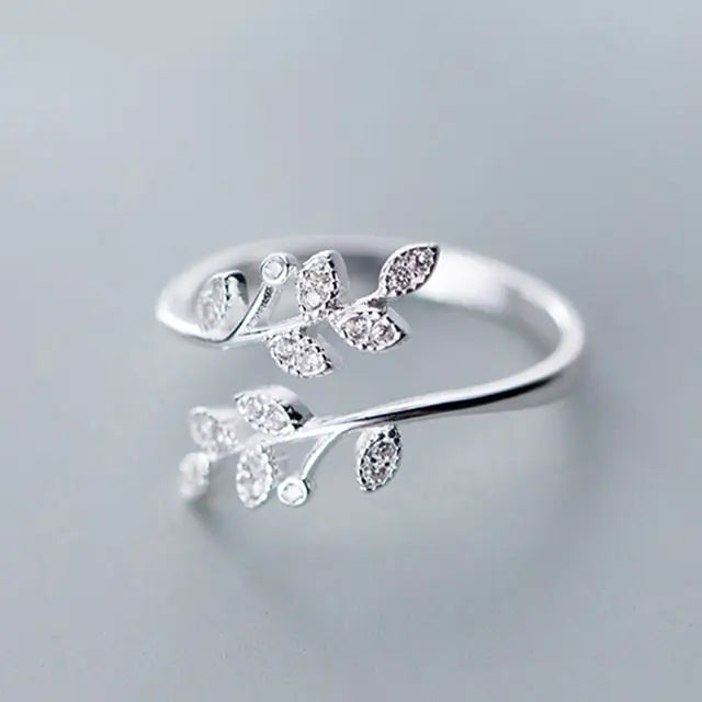 Retro Silver-Plated Love Hug Rings - Kim’s Signature Beauty & Accessories    