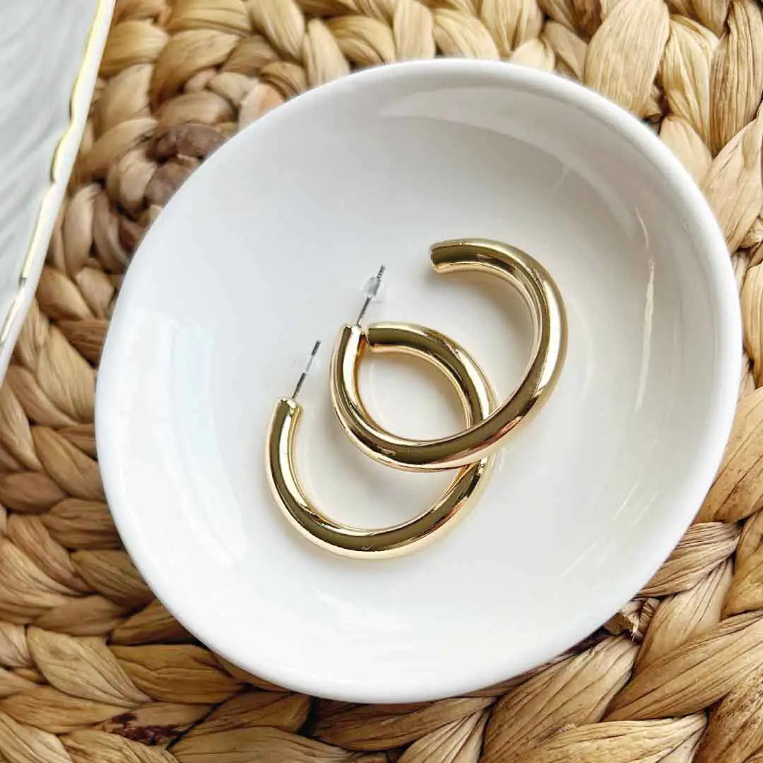 Scarlett Hoop Earrings Gold or Silver - Kim’s Signature Beauty & Accessories    