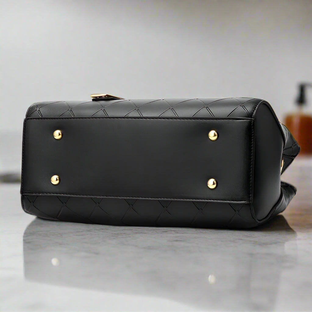 Kim’s Signature Beauty & Accessories 