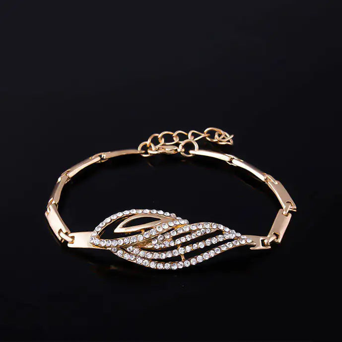 Gold Indian Bridal Jewelry | 10 Sets - Kim’s Signature Beauty & Accessories    (Store description)